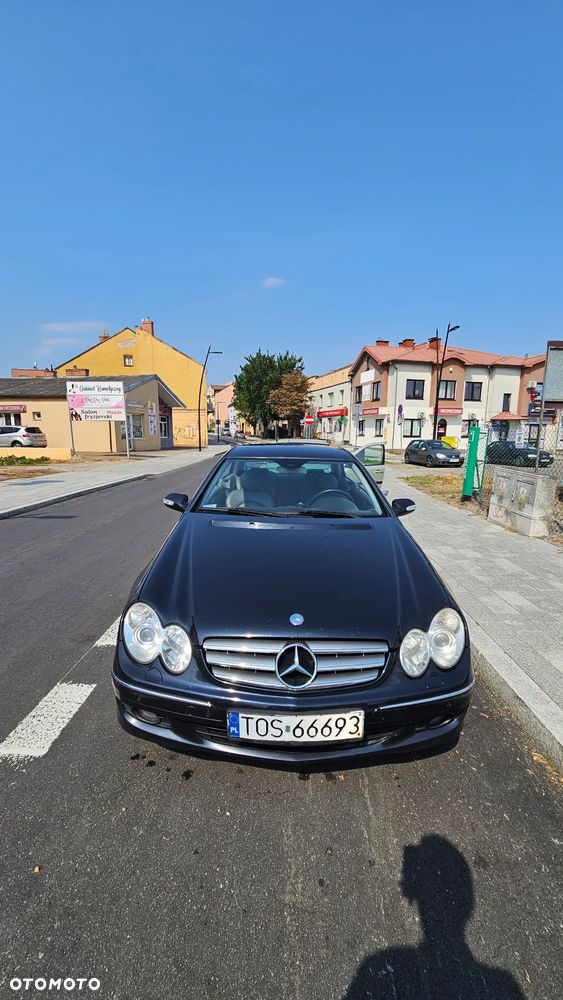 Mercedes-Benz CLK Coupe 350 7G-TRONIC Elegance - 3