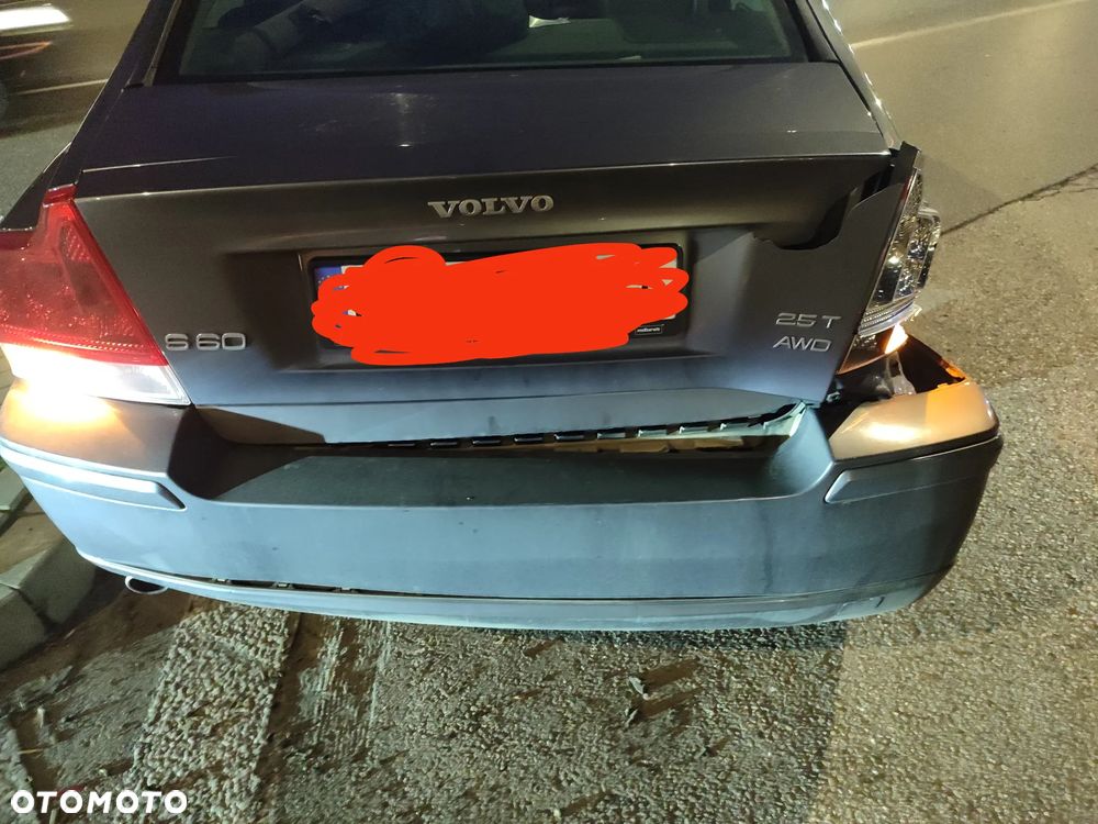 Volvo S60 2.5T AWD Summum - 1