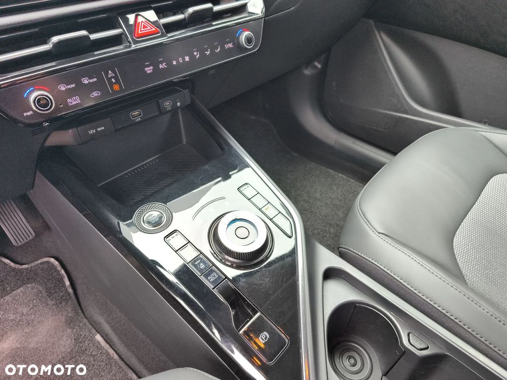 Kia Niro 1.6 GDI Hybrid Business Line - 15