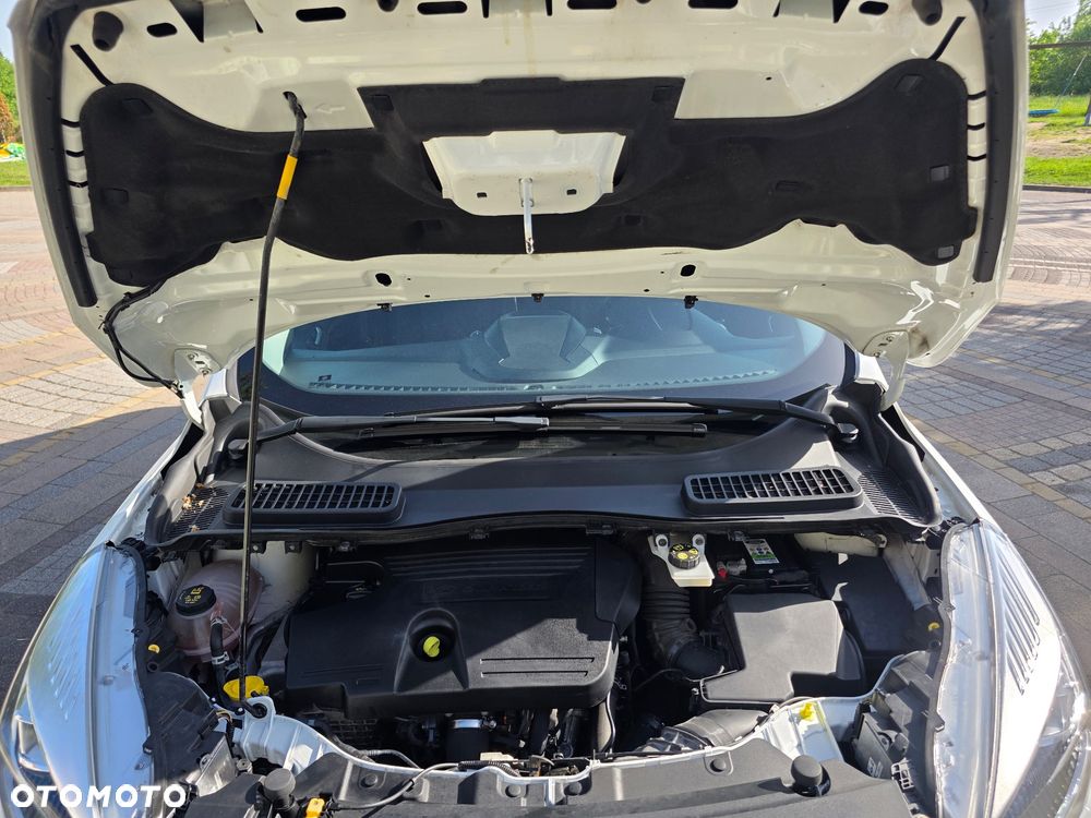 Ford Kuga 2.0 TDCi AWD Titanium - 32