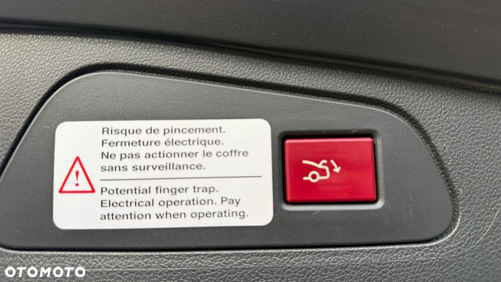 Peugeot 508 BlueHDi 180 EAT6 Stop&Start Allure - 22