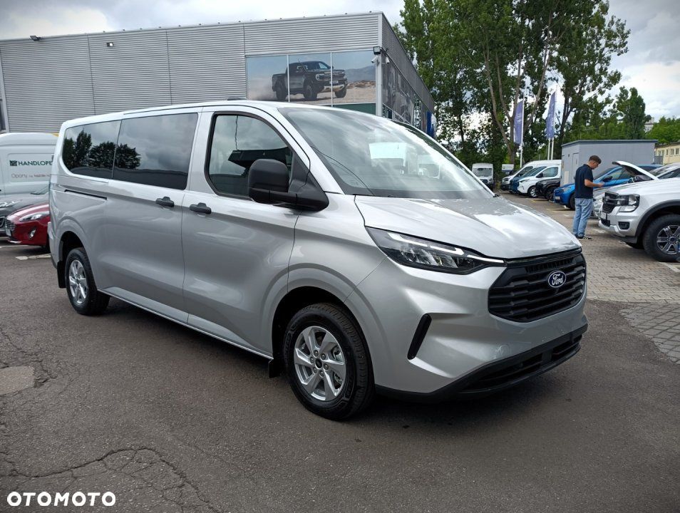 Ford Transit Custom - 8