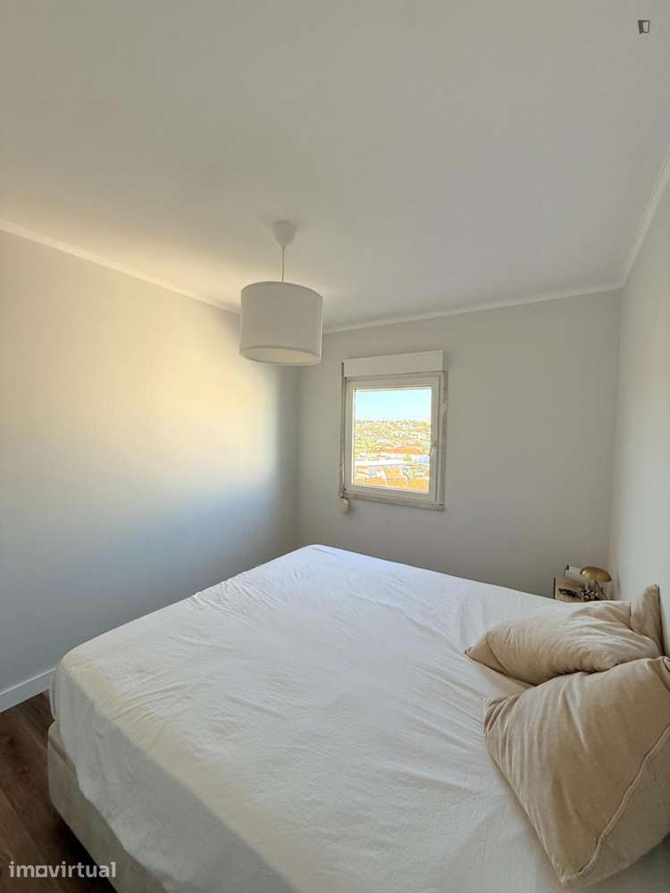 Quarto - localizado em Carcavelos Lisbon - Grande imagem: 2/14