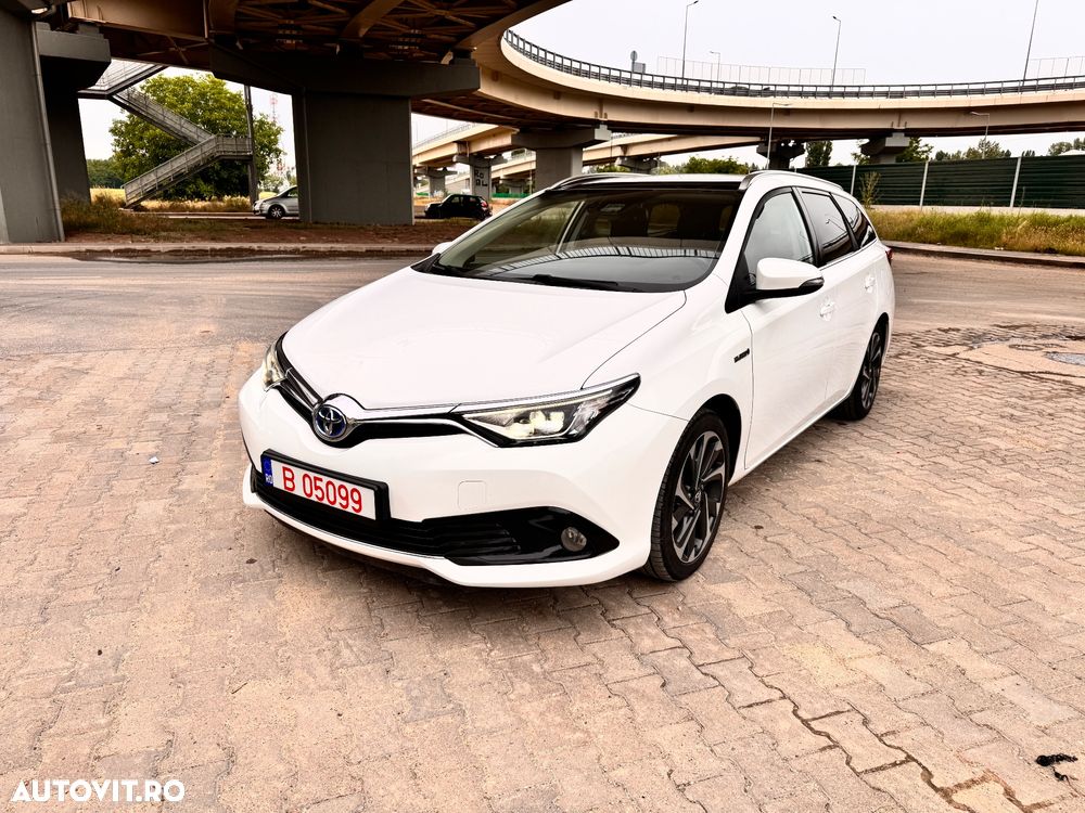 Toyota Auris - 12