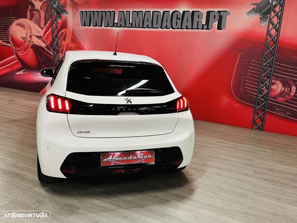 Peugeot 208 1.2 PureTech Allure Pack - 4