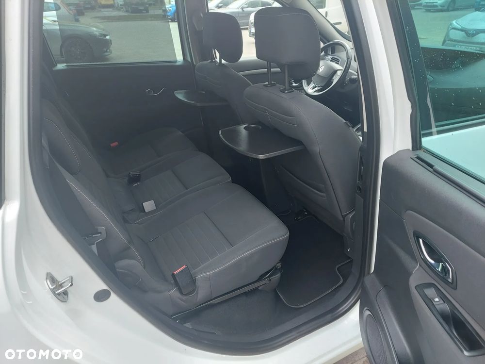 Renault Scenic 1.5 dCi Limited EDC - 21