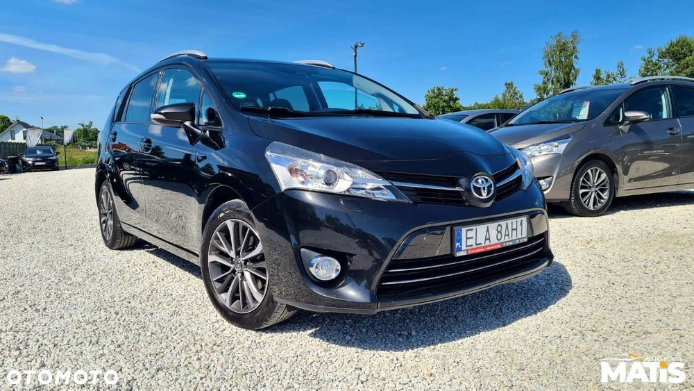 Toyota Verso - 5