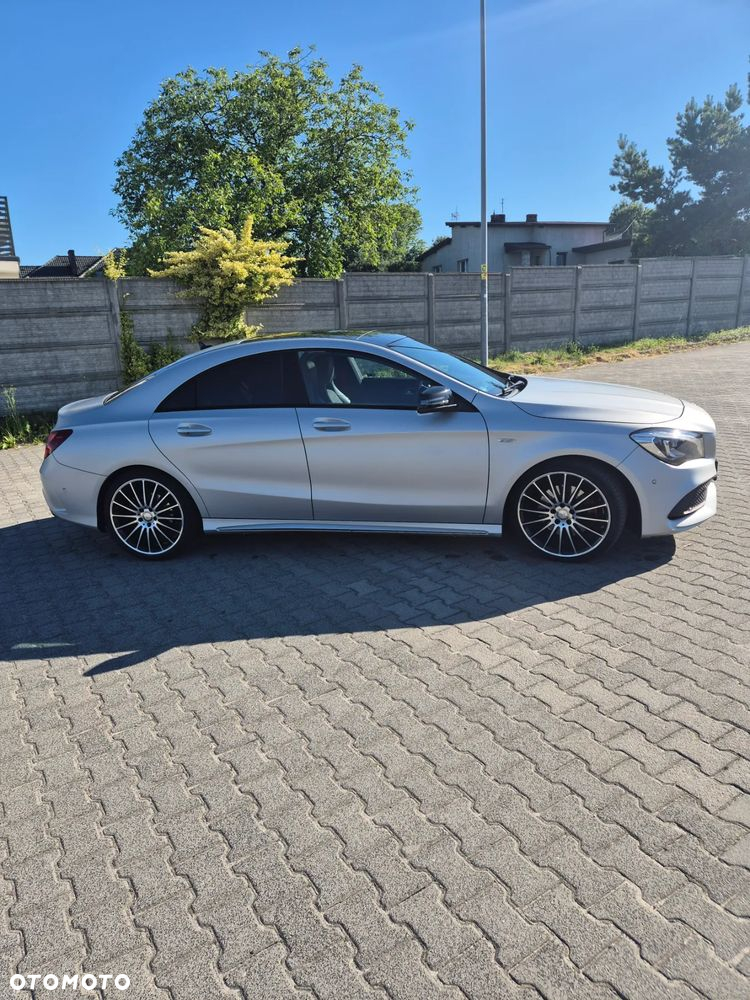 Mercedes-Benz CLA 250 4-Matic Sport - 10