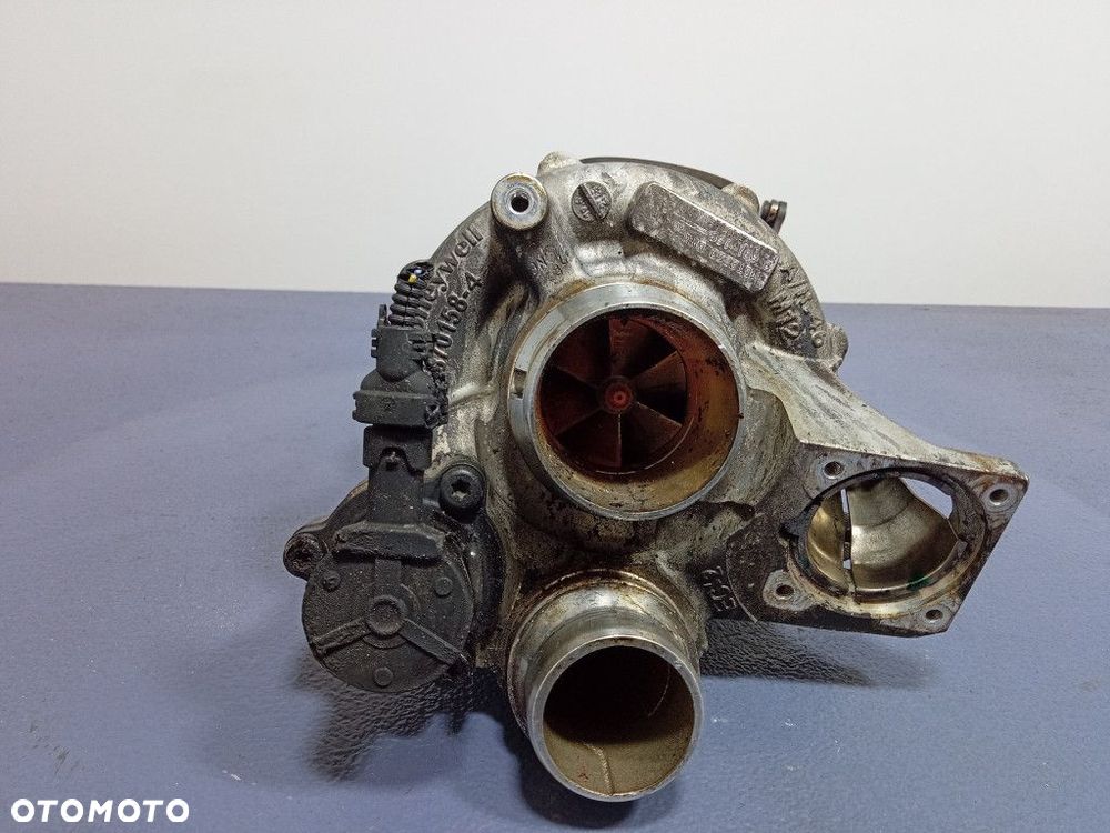 BMW X5 G05 4.4 V8 B44D TURBOSPRĘŻARKA 8681198 - 4