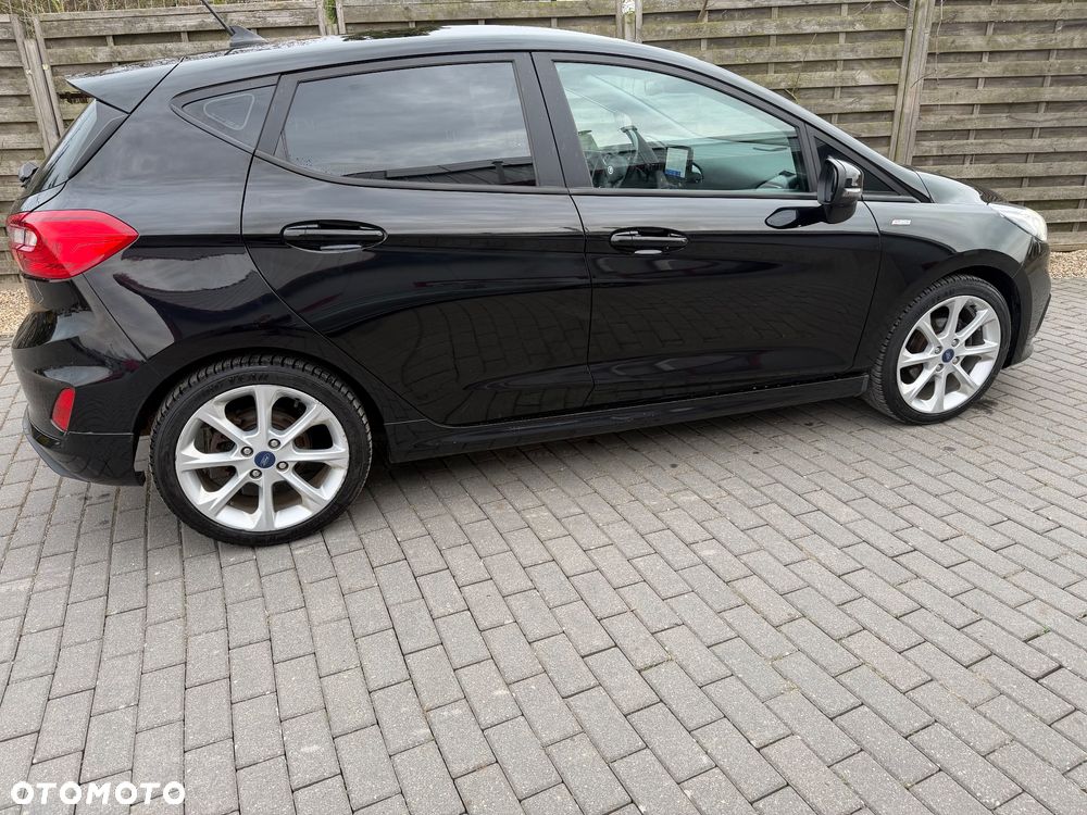 Ford Fiesta 1.5 TDCi S&S ST-LINE - 10