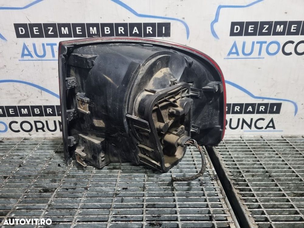 Stop Stanga Volkswagen Touareg 7L facelift 2007 - 2011 SUV 4 Usi (1157) Bec clasic - 2