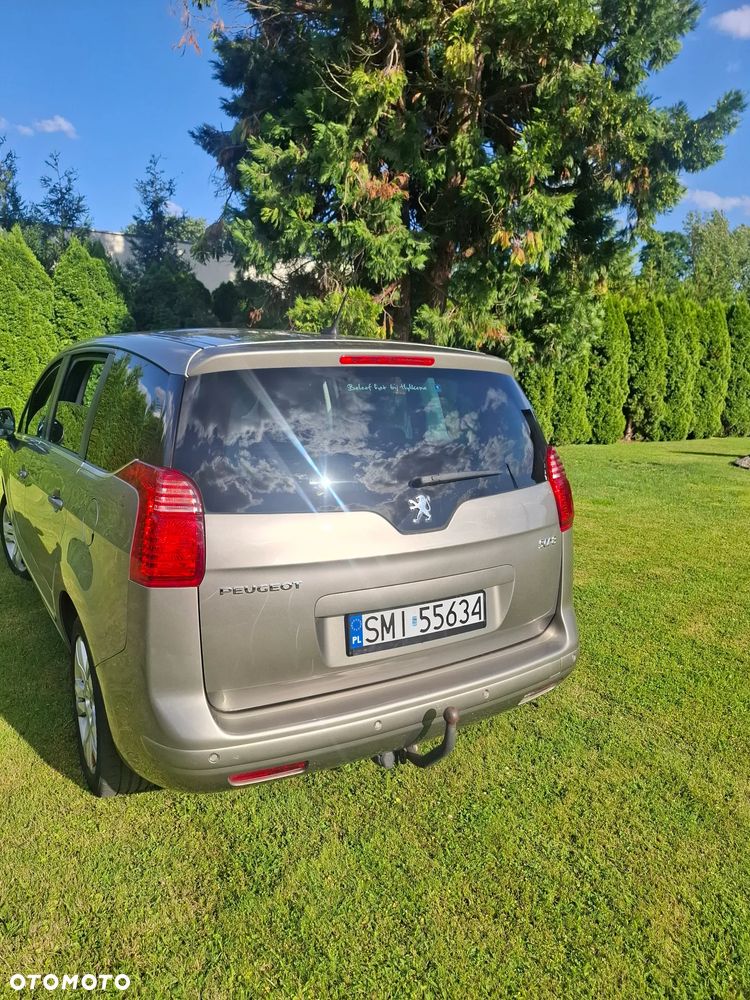 Peugeot 5008 155 THP Family - 3