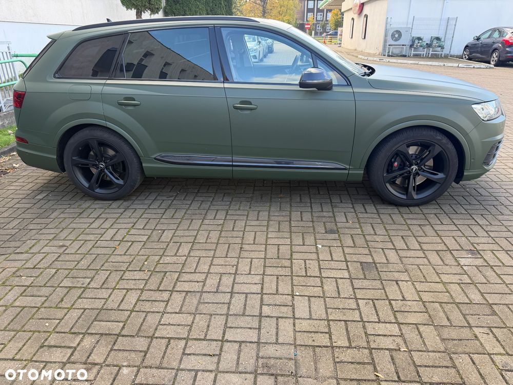 Audi SQ7 - 8