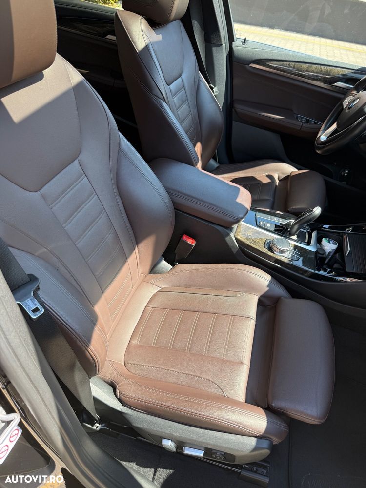 BMW X3 xDrive20d AT Luxury Line - 9