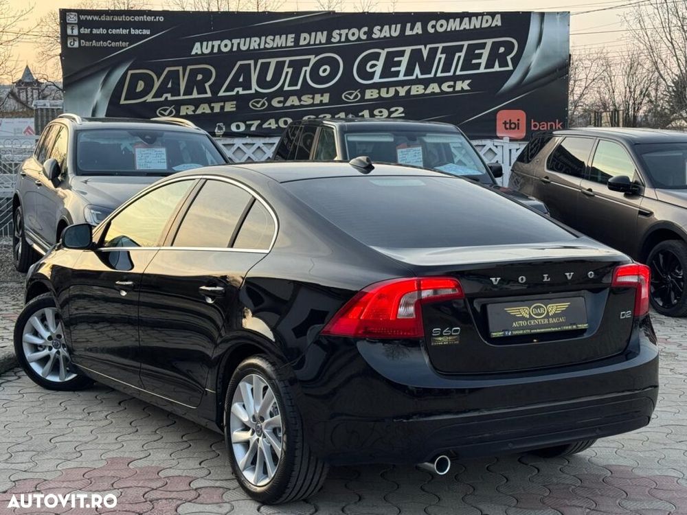 Volvo S60 D2 Geartronic - 8