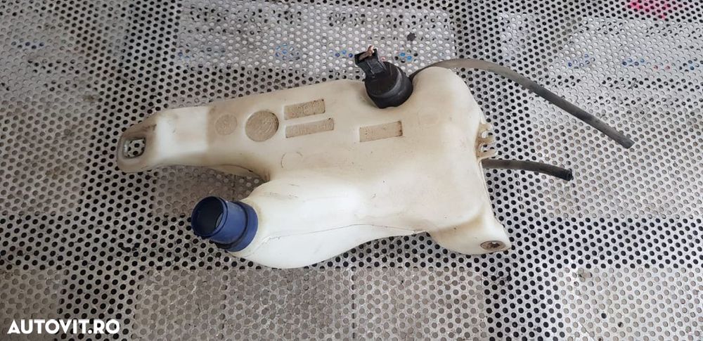 Bidonas Vas Lichid Parbriz Fiat Punto 2 An 2001-2007 Livram Oriunde In Tara - 4