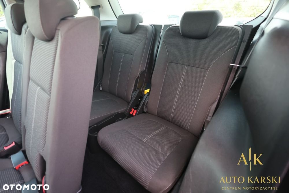 Opel Zafira - 34