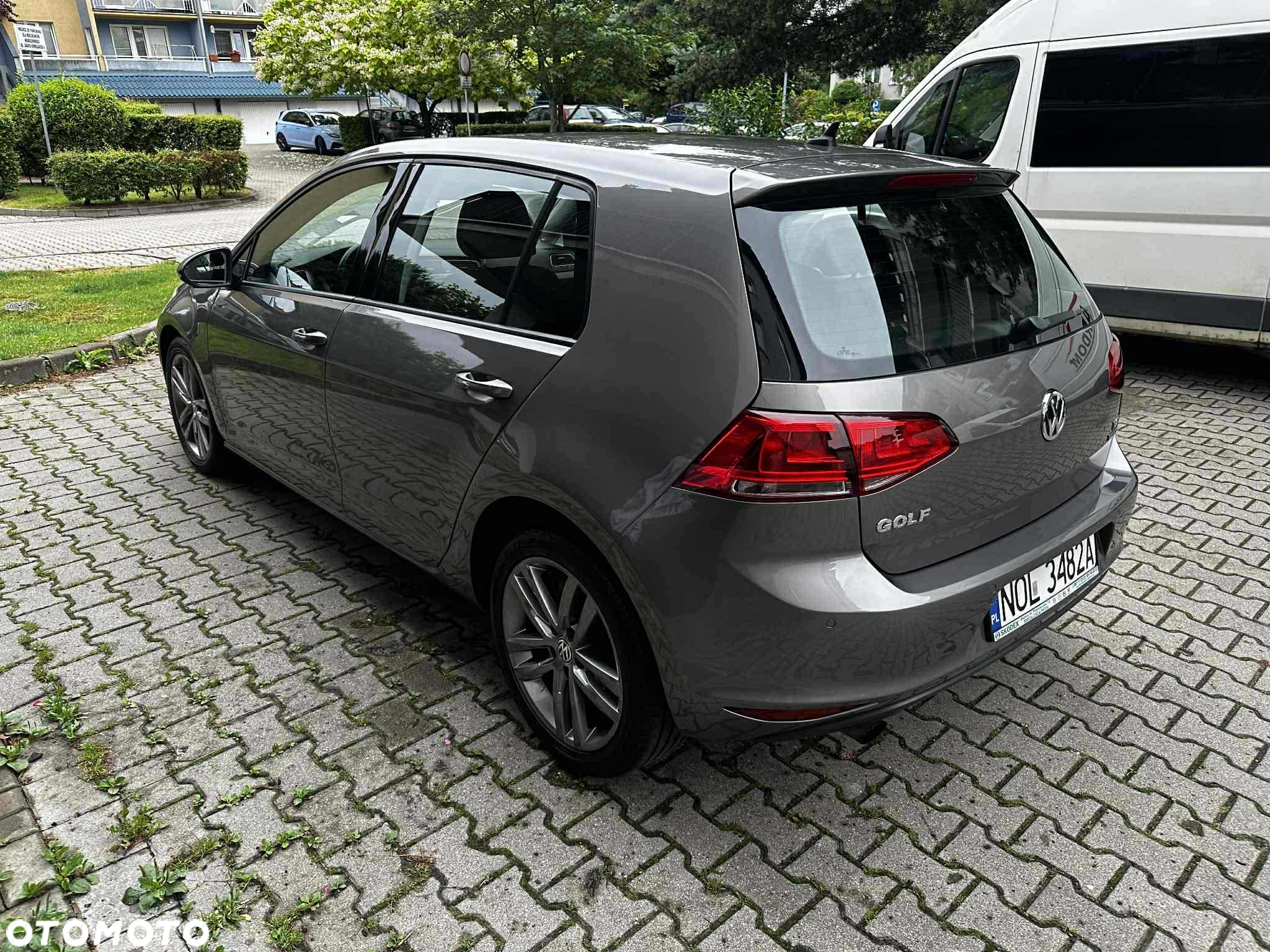 Volkswagen Golf VII 1.2 TSI BMT Trendline - 4