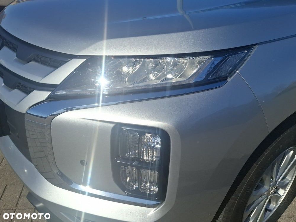 Mitsubishi ASX 2.0 Invite 4WD CVT - 16