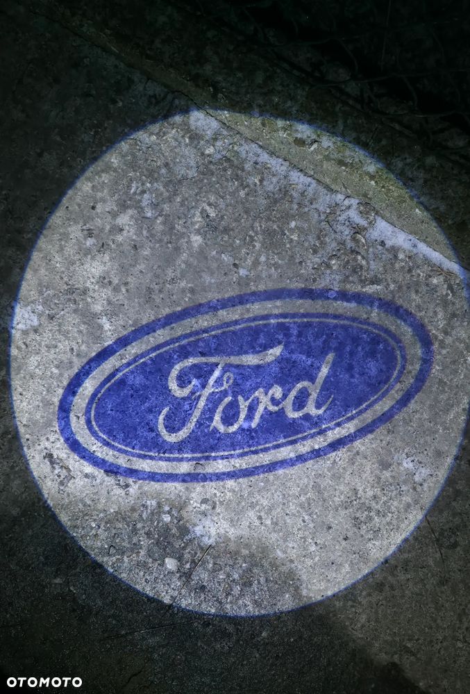 Ford Mondeo 2.0 TDCi Bi-Turbo Titanium PowerShift - 17