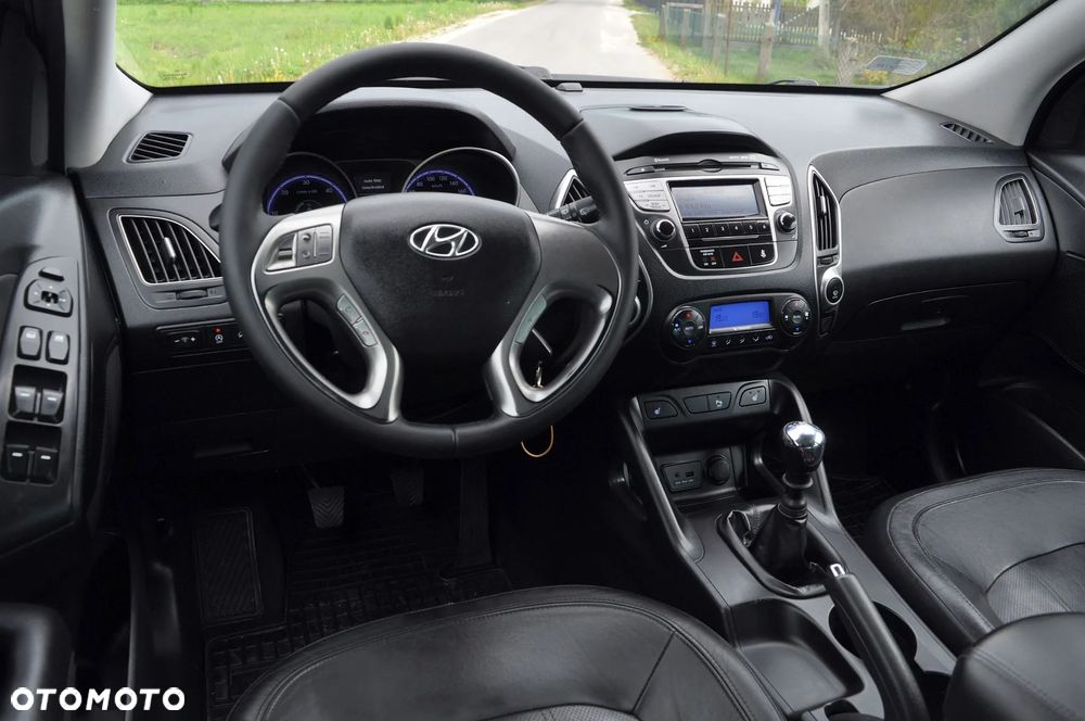 Hyundai ix35 1.7 CRDi Premium 2WD - 24
