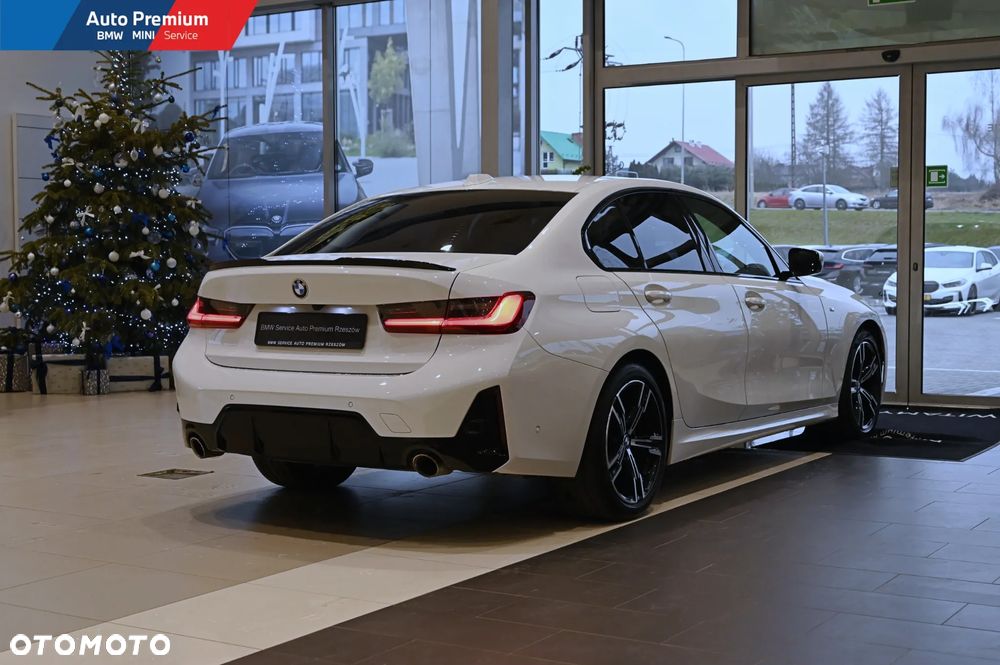 BMW Seria 3 318i - 17