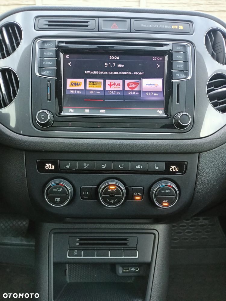 Volkswagen Tiguan - 11