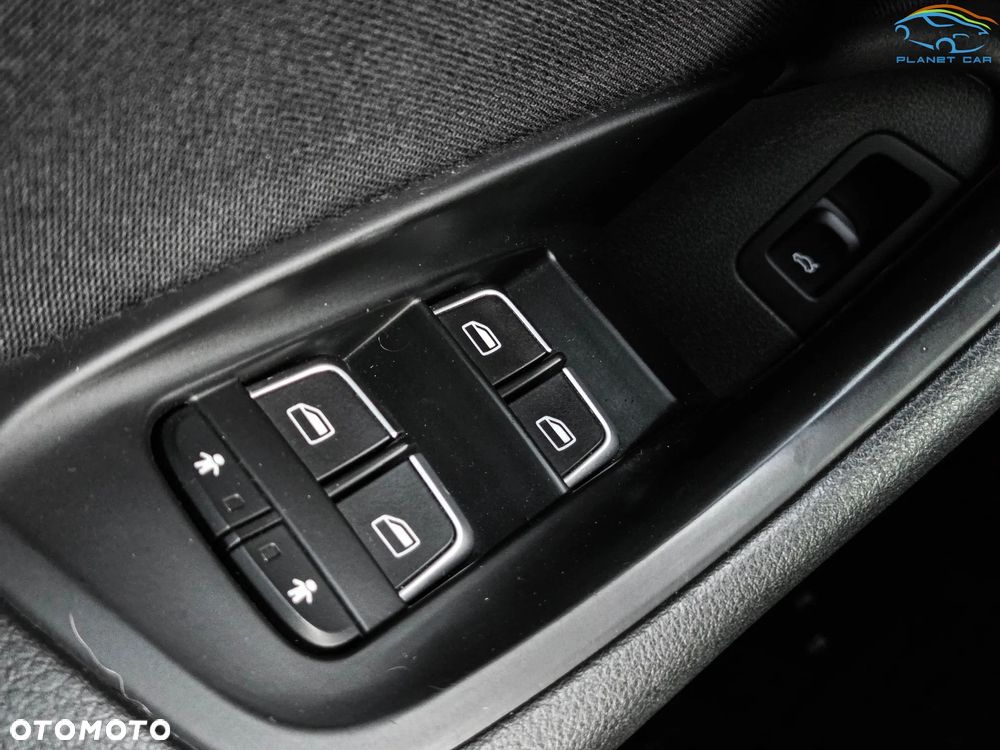 Audi A6 Avant 2.0 TDI Ultra DPF S tronic - 28