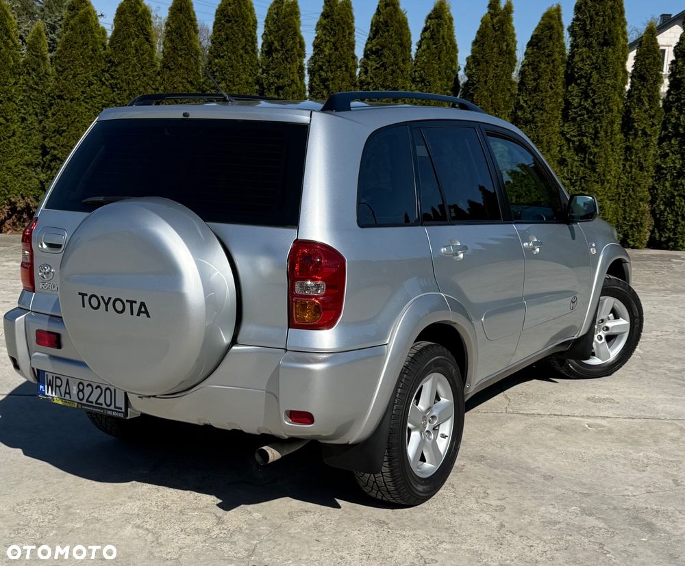 Toyota RAV4 4x4 Sol - 9