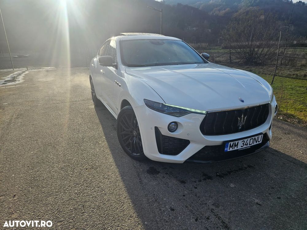 Maserati Levante S Q4 GranSport - 13