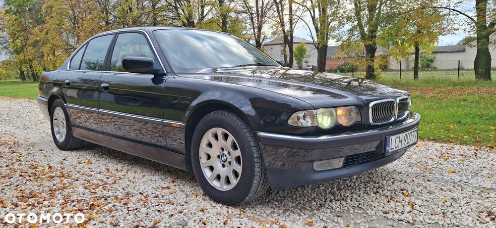 BMW Seria 7 735i L - 18