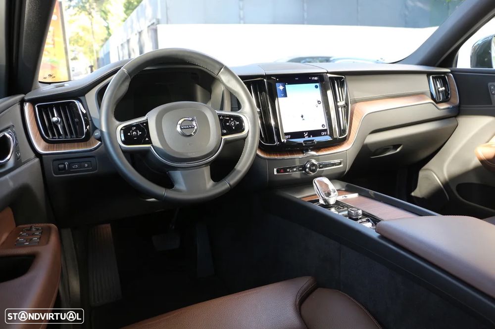 Volvo XC 60 2.0 T6 PHEV Inscription AWD - 19