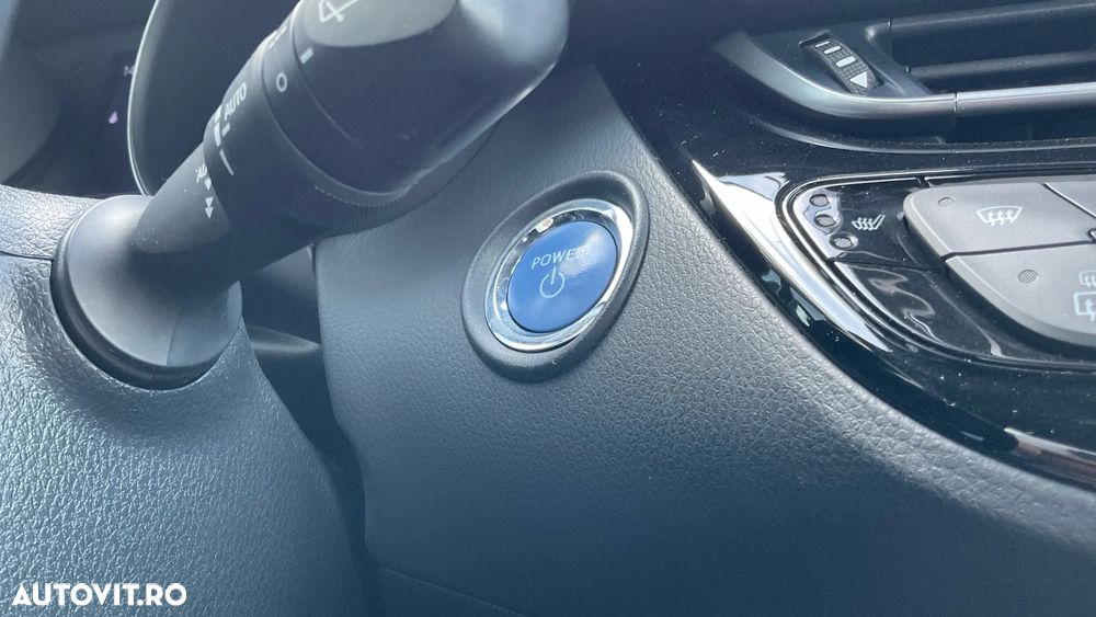 Toyota C-HR 1.8 HSD 122 CP 4x2 CVT Core - 29