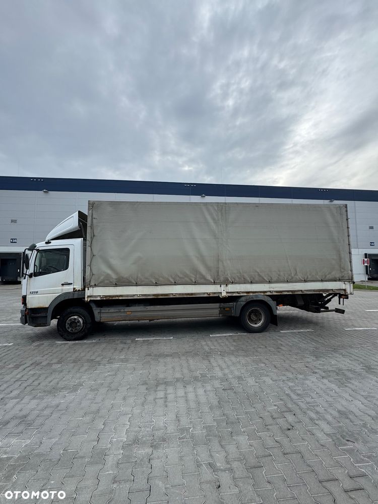 Mercedes-Benz 1218 - 5