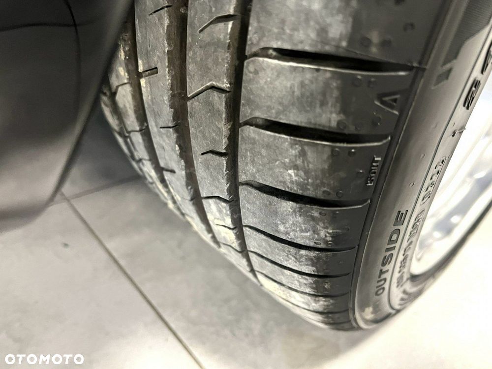 Mercedes-Benz Klasa C 32 AMG - 38