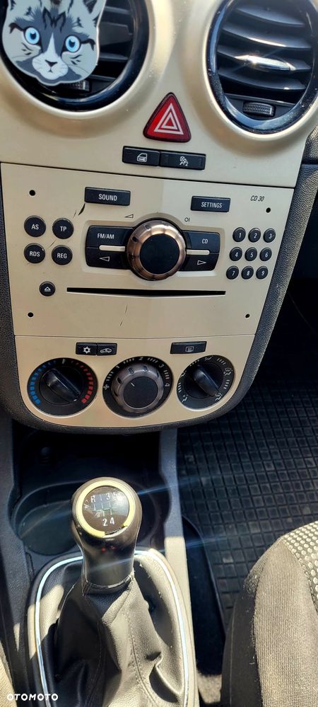 Opel Corsa - 17