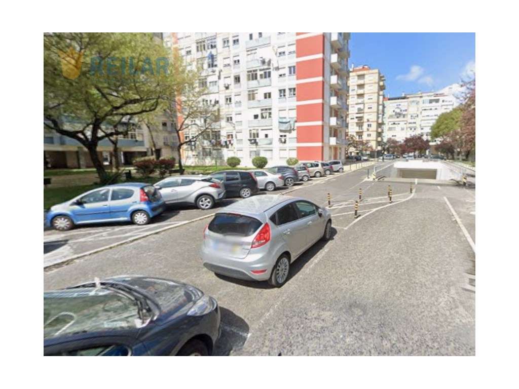 Benfica - T3 Remodelado - Grande imagem: 2/8