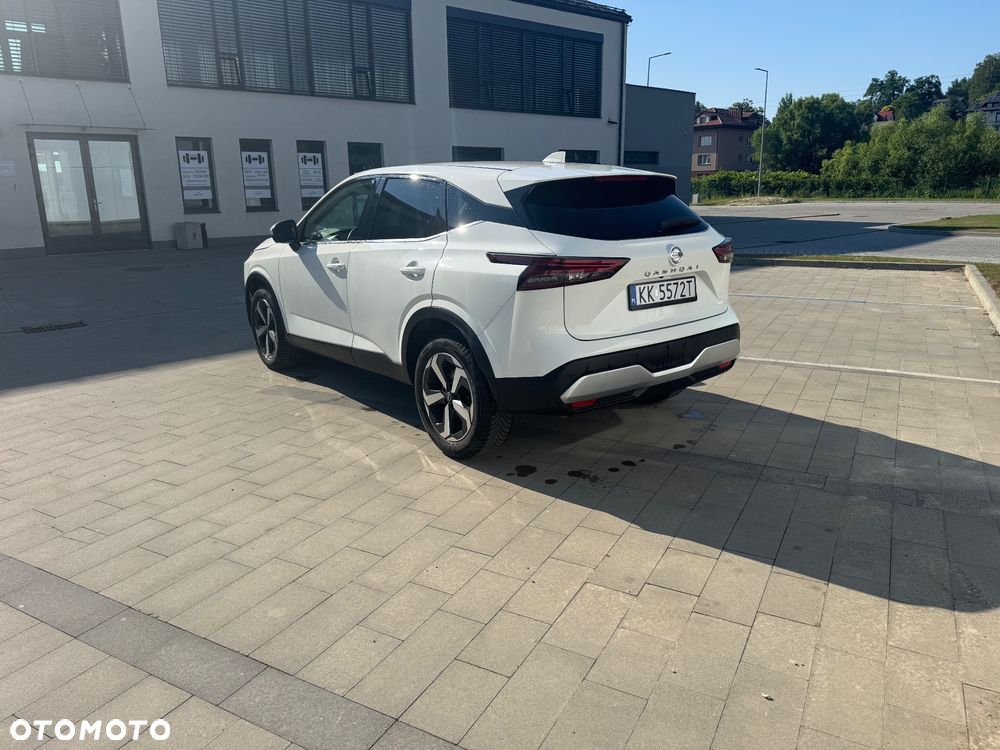 Nissan Qashqai 1.3 DIG-T DCT AKARI - 3