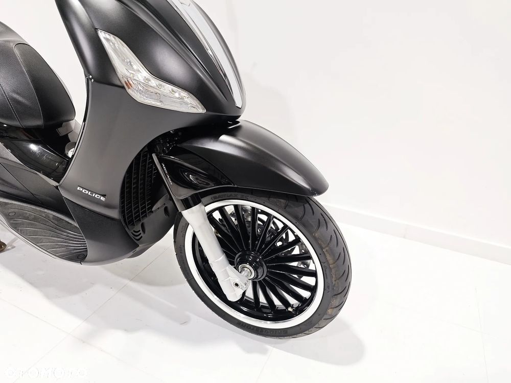 Piaggio Beverly - 7