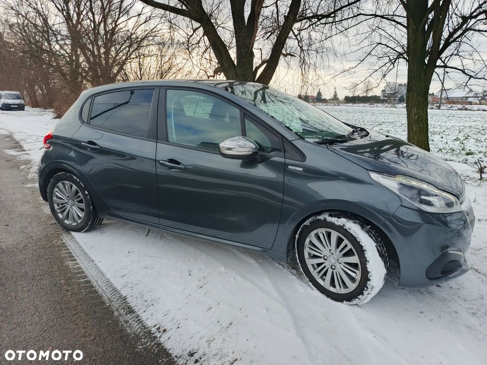 Peugeot 208 1.2 PureTech Style - 3