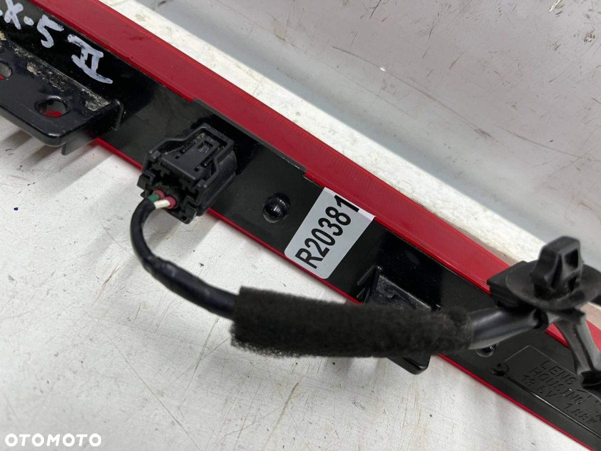 Lampa Mazda CX-5 II CX5 II 17r.- trzecie dodatkowe światło stop w spoiler klapy tk48-51580 - 7