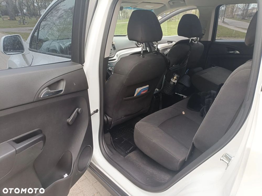 Chevrolet Orlando 1.8 LS - 17