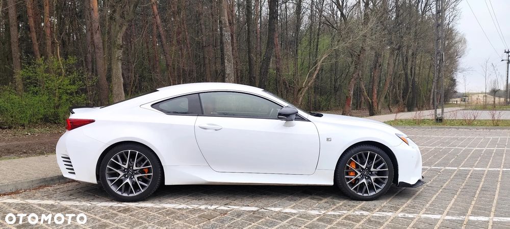 Lexus RC 200t / 300 F Sport - 10