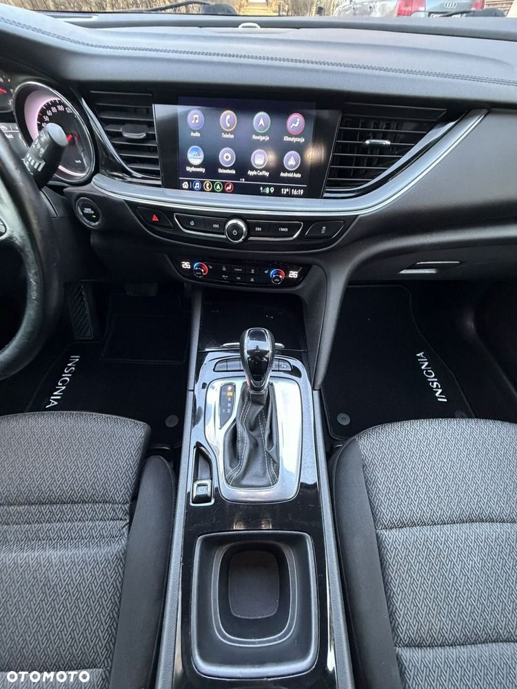Opel Insignia - 33