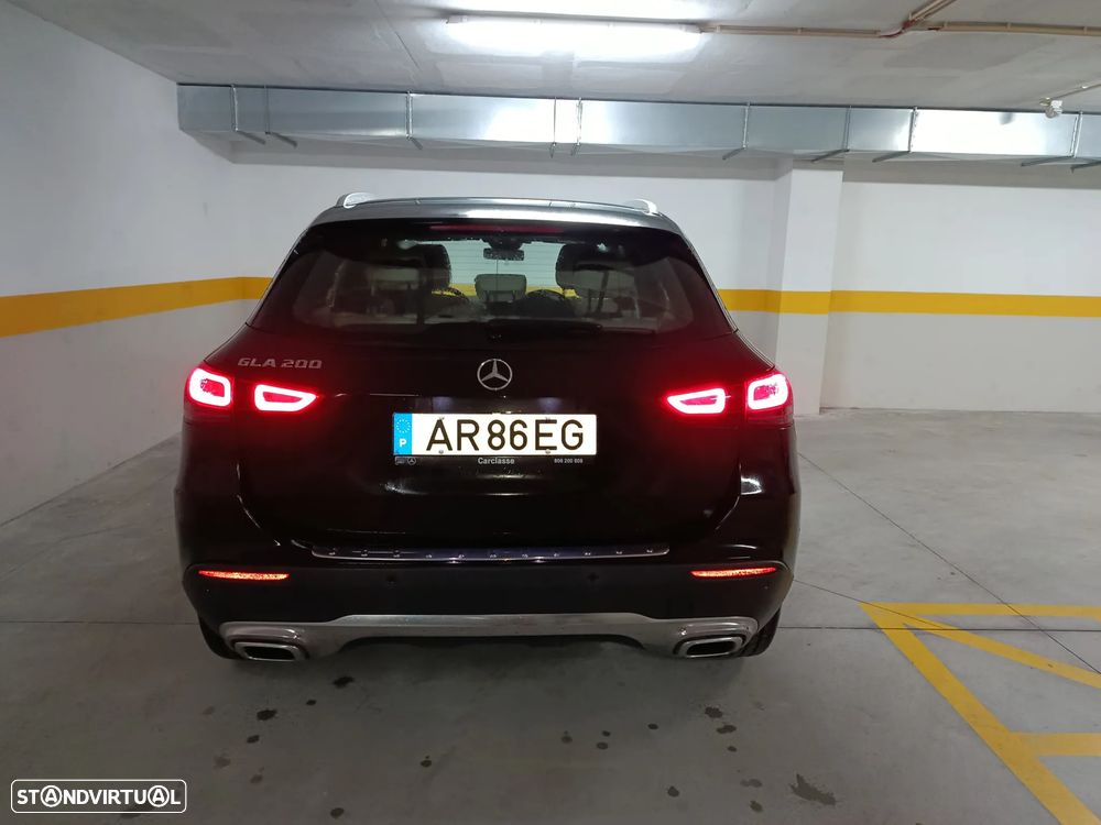 Mercedes-Benz GLA 200 Progressive - 1