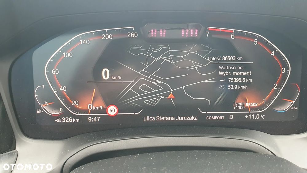 BMW Seria 3 330i xDrive Luxury Line sport - 18