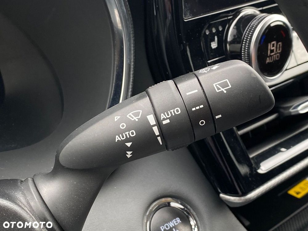 Toyota Highlander 2.5 Hybrid Executive Style - 33