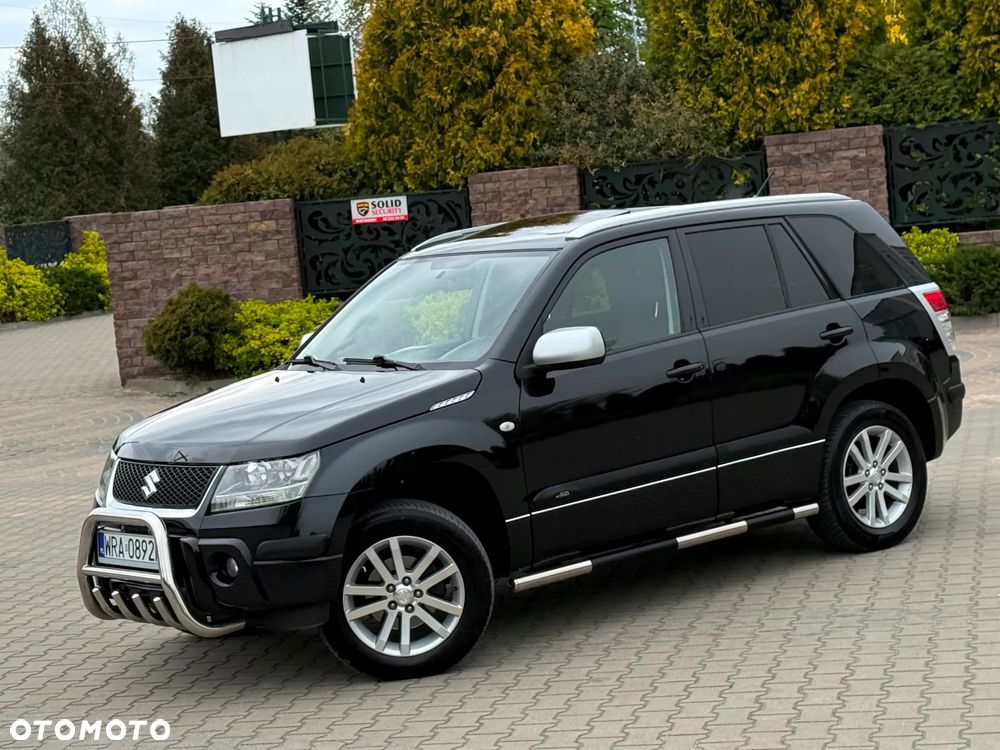 Suzuki Grand Vitara 2.0 Comfort + - 3