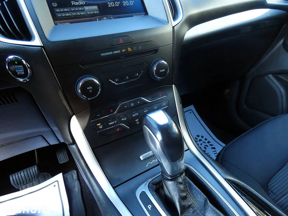 Ford Edge 2.0 EcoBlue Twin-Turbo 4WD Titanium - 15