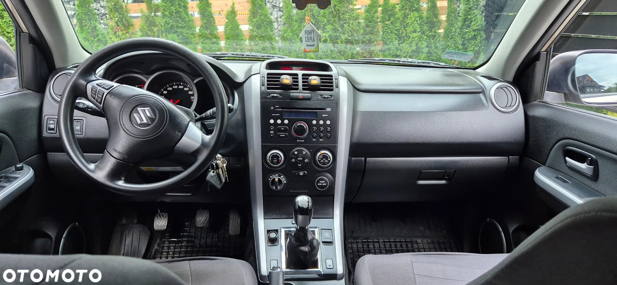 Suzuki Grand Vitara 2.0 - 12